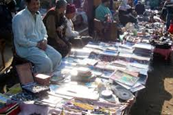 أصوات السوق القديم